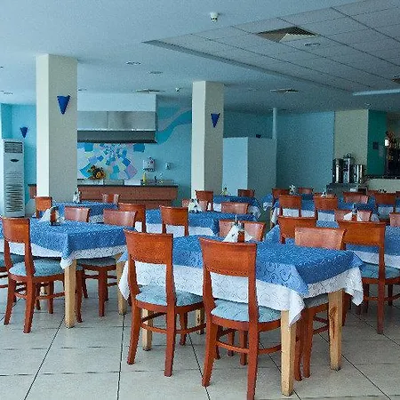 Perla Iii Hotel 3*